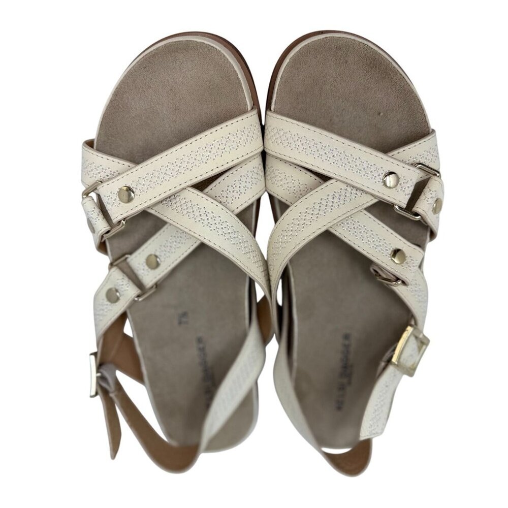 Kelsi Dagger White Strappy Sandals Gold Buckle Stitch Detail Size 7.5 Ankle Stra
